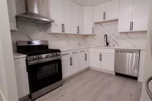530 Maywood Ln, Hoffman Estates, IL 60169 - Photo 20
