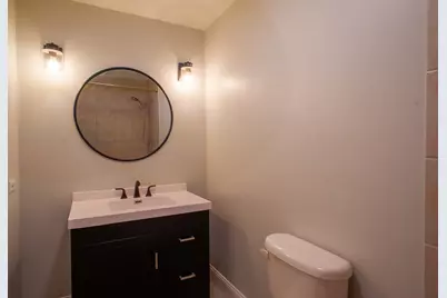 530 Maywood Lane, Hoffman Estates, IL 60169 - Photo 30
