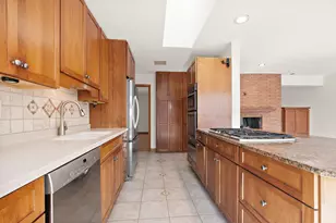 2708 Hawthorne Ln, Flossmoor, IL 60422 - Photo 16