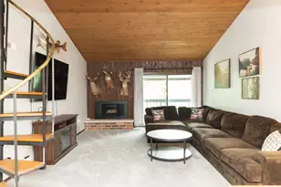 14525 Walden Ct, Oak Forest, IL 60452 - Photo 2
