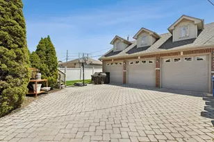 5611 S Nashville Ave, Chicago, IL 60638 - Photo 22