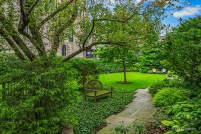 2640 N Bosworth Avenue #PHS, Chicago, IL 60614 - Photo 44