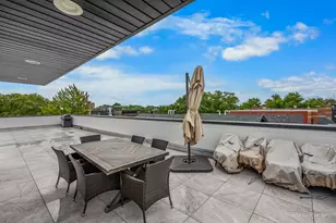 2640 N Bosworth Ave, Chicago, IL 60614 - Photo 30