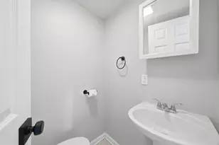 1923 Roberts St, Wilmington, IL 60481 - Photo 8