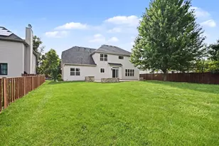 2095 Rockland Dr, Aurora, IL 60503 - Photo 24