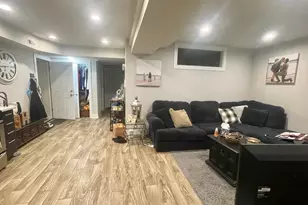 3702 N Fremont St, Chicago, IL 60613 - Photo 2