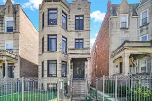 6409 S Maryland Ave, Chicago, IL 60637 - Photo 1