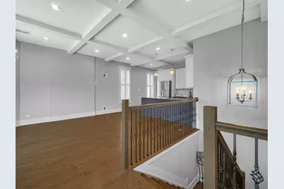6409 S Maryland Avenue #3, Chicago, IL 60637 - Photo 2