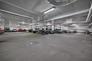 2650 N Lakeview Ave, Chicago, IL 60614 - Photo 38