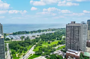 2650 N Lakeview Ave, Chicago, IL 60614 - Photo 54