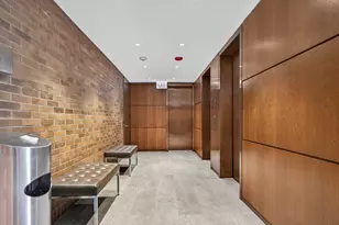 2650 N Lakeview Ave, Chicago, IL 60614 - Photo 22