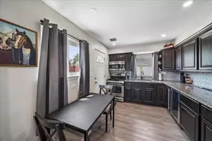 5328 9th Ave, Countryside, IL 60525 - Photo 8