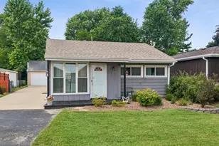 5328 9th Ave, Countryside, IL 60525 - Photo 2