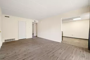 3145 Bernice Rd, Lansing, IL 60438 - Photo 6