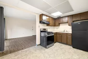 3145 Bernice Rd, Lansing, IL 60438 - Photo 8