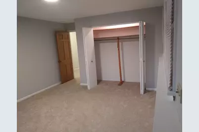 909 Dundee Avenue, Barrington, IL 60010 - Photo 10