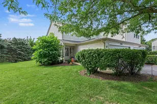 2404 Cactus Ct, Plainfield, IL 60586 - Photo 2