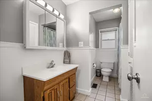 601 Walnut Ln, Elk Grove Village, IL 60007 - Photo 14