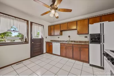 7504 Churchill Drive, Hanover Park, IL 60133 - Photo 8