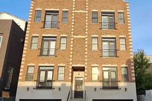 509 N Hartland Ct, Chicago, IL 60622 - Photo 1