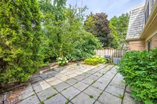 19W010 Ave Normandy East Ave, Oak Brook, IL 60523 - Photo 44