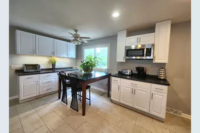 2412 Durness Court, Crest Hill, IL 60403 - Photo 2