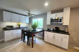 2412 Durness Ct, Crest Hill, IL 60403 - Photo 2