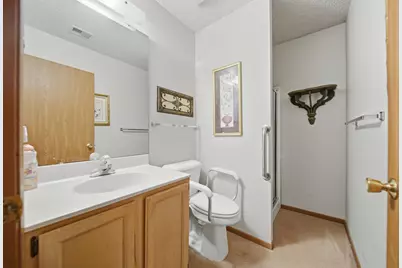 801 Coventry Lane #B, Sterling, IL 61081 - Photo 14