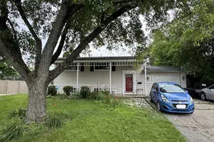 15 Curtmar Ct, Montgomery, IL 60538 - Photo 1