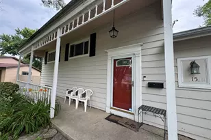 15 Curtmar Ct, Montgomery, IL 60538 - Photo 4
