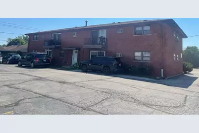 7915 S 84 Avenue, Justice, IL 60458 - Photo 2