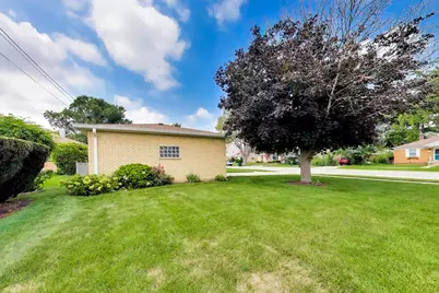 1601 Mayfair Avenue, Westchester, IL 60154 - Photo 32