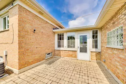1601 Mayfair Avenue, Westchester, IL 60154 - Photo 30