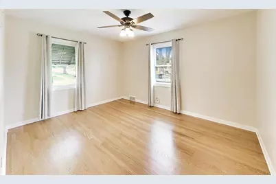1601 Mayfair Avenue, Westchester, IL 60154 - Photo 10