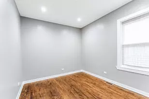 12238 S Yale Ave, Chicago, IL 60628 - Photo 2