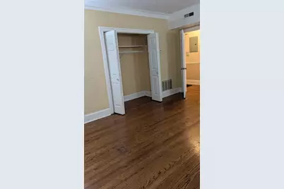 2751 W Arthur Avenue #2, Chicago, IL 60645 - Photo 6