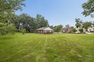 9937 S 86th Ct, Palos Hills, IL 60465 - Photo 8