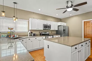 1393 Chadbourne Dr, Davis, IL 61019 - Photo 6