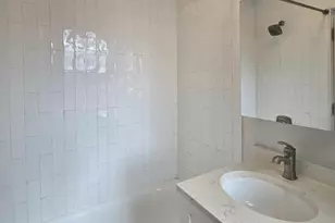 4236 N Kenmore Ave, Chicago, IL 60613 - Photo 6