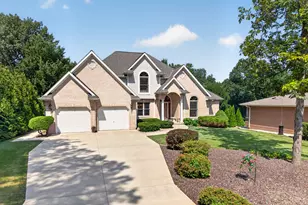 2841 Emerald Dr, Ottawa, IL 61350 - Photo 4