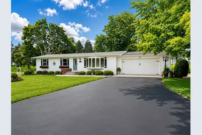 14121 Barber Greene Road, Sycamore, IL 60178 - Photo 2