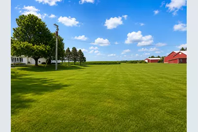 14121 Barber Greene Road, Sycamore, IL 60178 - Photo 4