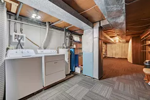 14121 Barber Greene Rd, Sycamore, IL 60178 - Photo 22