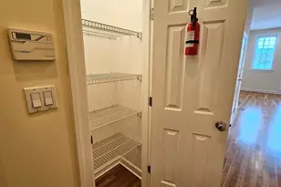 511 N Hartland Ct, Chicago, IL 60622 - Photo 8