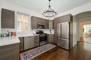 2703 N Sacramento Ave, Chicago, IL 60647 - Photo 10