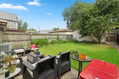 1946 W Summerdale Avenue, Chicago, IL 60640 - Photo 18
