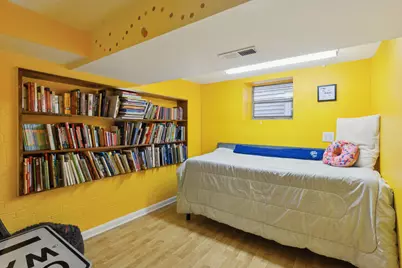 1946 W Summerdale Avenue, Chicago, IL 60640 - Photo 16