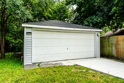 17555 Howe Avenue, Homewood, IL 60430 - Photo 22