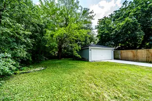 17555 Howe Ave, Homewood, IL 60430 - Photo 20