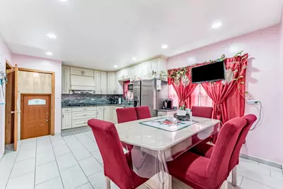 9327 S Avers Avenue, Evergreen Park, IL 60805 - Photo 12